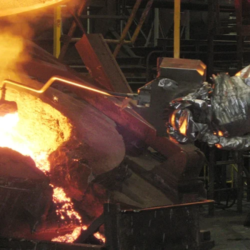 Robot protective cover application in high-temperature environment